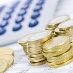 finansinių problemų